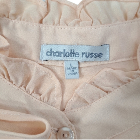 Charlotte Russe Women's Beige Sleeveless Ruffles Designs Button  Blouse L - Picture 7 of 10